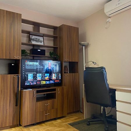 Mila Apartment Novi Sad Esterno foto