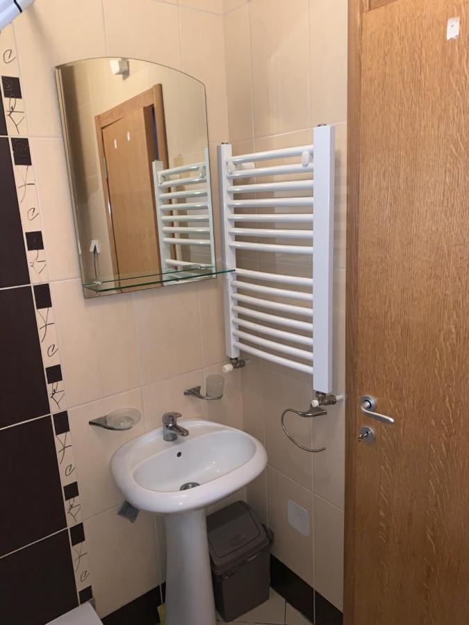 Mila Apartment Novi Sad Esterno foto